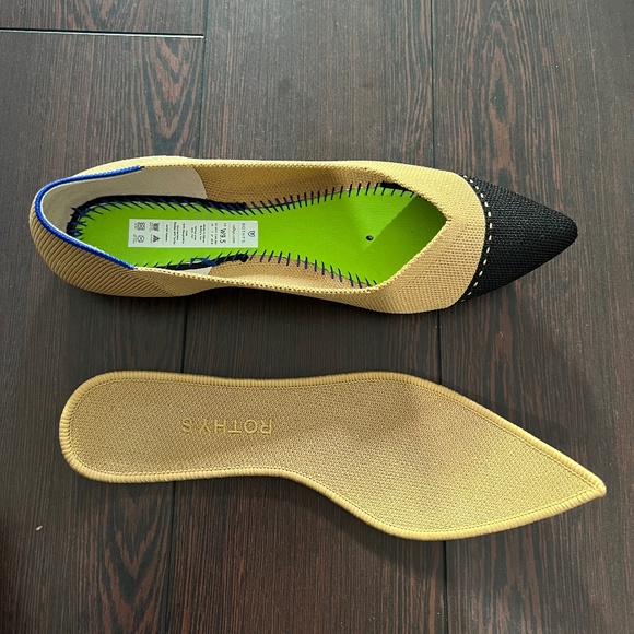 Rothy's - The Point in Camel Captoe (US 9.5) - Picture 8 of 12